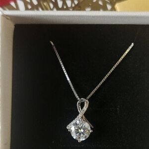 GRA Certified 2.00 Carat Total weight Solitaire Moissanite Diamond Necklace